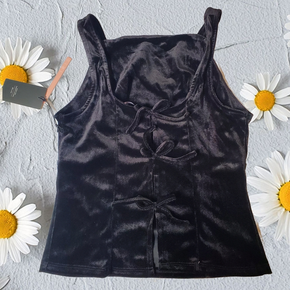 Iris Los Angeles Black Tank Top Cami Size S NWT